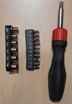 Ráčna SADA SKRUTKOVAČOV - 2