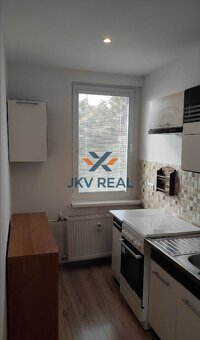 Na predaj 1 izbový byt po kompletnej rekonštrukcii v Piešťan - 2