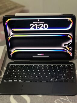 Apple iPad Pro 11”(2024) M4 Wi-fi+cellular 256GB+příslušenst - 2