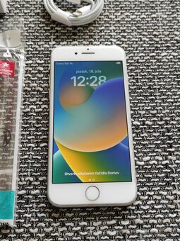 256GB iPhone 8, Nová batéria - Plne funkčný - super stav - 2