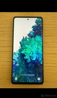 Samsung Galaxy S20 FE - 2