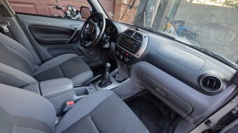 Toyota Rav4 2.0 D-4D - 2