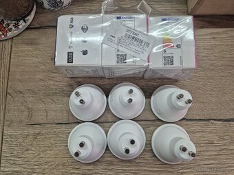 Immax neo smart žiarovky LED, biela + farebná - 2