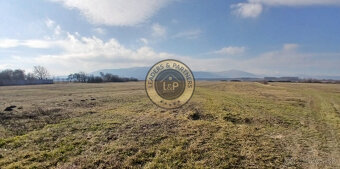 Na predaj - investičný pozemok v obci Sečovská Polianka - 2