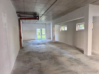 Predaj obchodného priestoru Žilina - Vlčince - 80m2 - 2