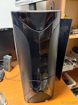 Predam PC skrinku NZXT Phantom - 2
