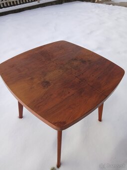 Predam stolik Halabala - 2