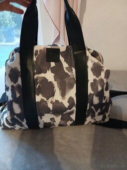 Séria Elodie details Wild Paris - 2