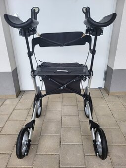 Chodítko - Rolátor - 2