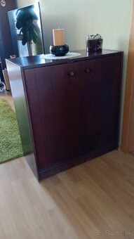 Obývacia stena., - 2