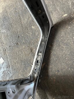 Kufrové dvere BMW E91 pred fl - 2