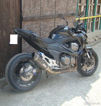 KAWASAKI Z800 - 2