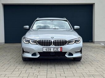 BMW 320d Touring xDrive Luxury Line - 2