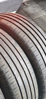 205/60 R16 Goodyear - 2