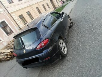 Alfa romeo 147 1.9 85kw+chip menši - 2
