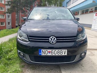 Volkswagen Touran 2.0Tdi - 2