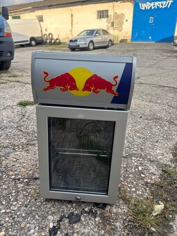 Chladnička Red Bull - 2