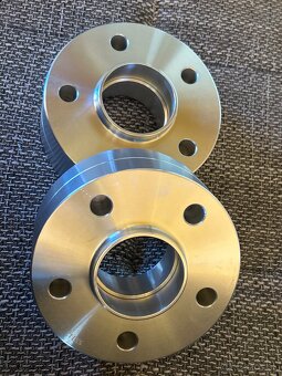 Podložky Audi Mercedes 5x112 66.5 30mm hrúbka - 2