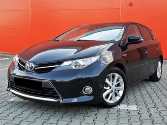 Toyota Auris 1.8 Hybrid Comfort 2015 - 2