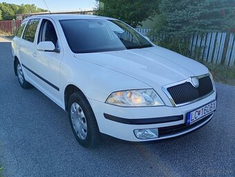 Predám škoda Octavia 2 Combi - 2