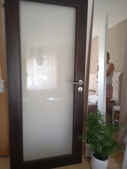 Predám dvere 80-tky pravé - 2