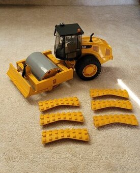 Bruder vibracny valec Caterpillar - 2