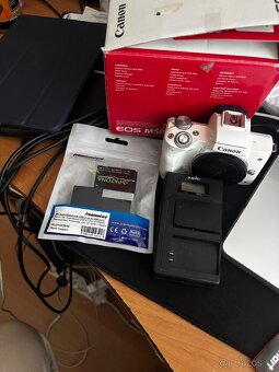 Canon EOS M50 - 2