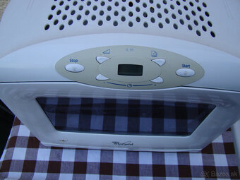 Mikrovlnná rúra Whirlpool rohová - 2