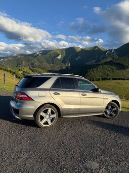 Mercedes ML 63 AMG V8 Biturbo • 386 kW/525 koní • TOP STAV • - 2