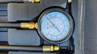 Tester tlaku v palivovej sústave - benzín - 2