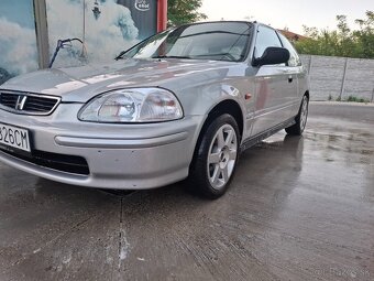 Honda Civic 1.4i - 2