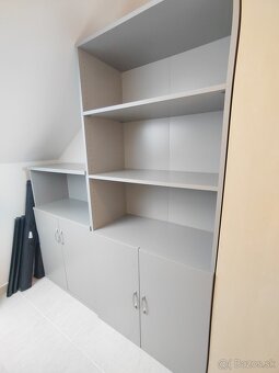 Skriňa HOBIS DRIVE D 5 80 03, šedá / šedá - 2