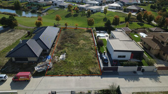 Hrubá Borša, okr. Senec – NA PREDAJ stavebný pozemok vo vyhľ - 2