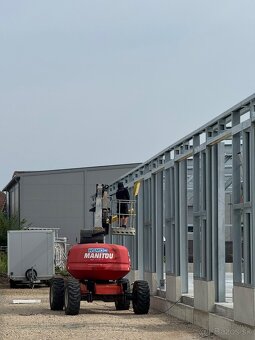 Montér sendvičových hál – NEMECKO | 28 EUR/hod. - 2