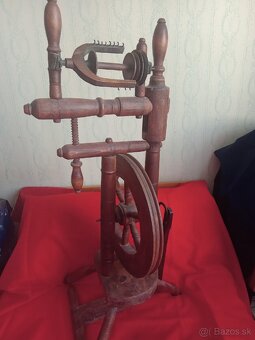 Predám rozhlas,kolovrátok, MS.nožičky - 2