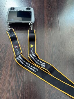 Popruh na ovládač na dron - 2