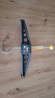 Držiak rebríka na auto - 2