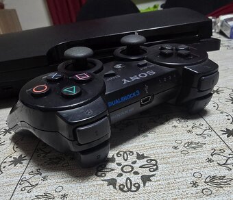 🎮 PlayStation 3 Slim 160 GB (CECH‑3004B) + 2 HRY - 2