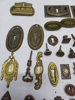 Predám starozitne kovanie - 2