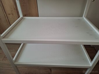 Prebalovací pult s podložkou - 2