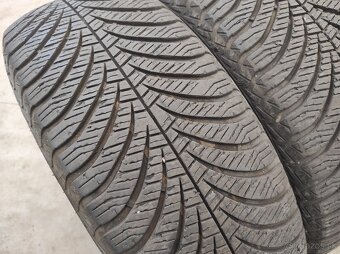 Celorocne pneu 185/60 R15 GoodYear 4ks - 2