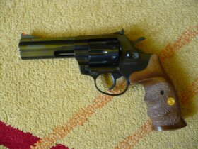 Predám revolver alfa steel 2241 - 2