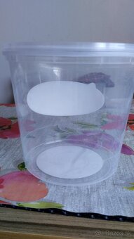 Dózy male 1000g a veľké 1200g 0,20 centov/ kus - 2