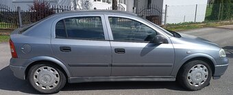 Opel Astra - 2