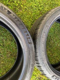 Pneu 275/35 r20/245/40 r20 - 2