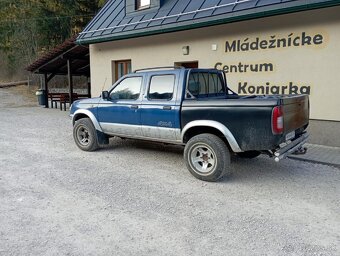 Nissan Navara.pick-up - 2