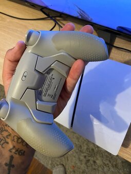 Scuf Gaming Reflex controller a Razer Kraken X lite headset - 2