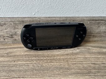 Sony Playstation Portable PSP - 2