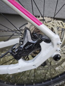 Kellys Tayen R50 27.5 - 2