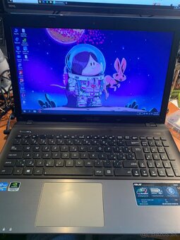 Asus x55v ako novy za 42 euro - 2